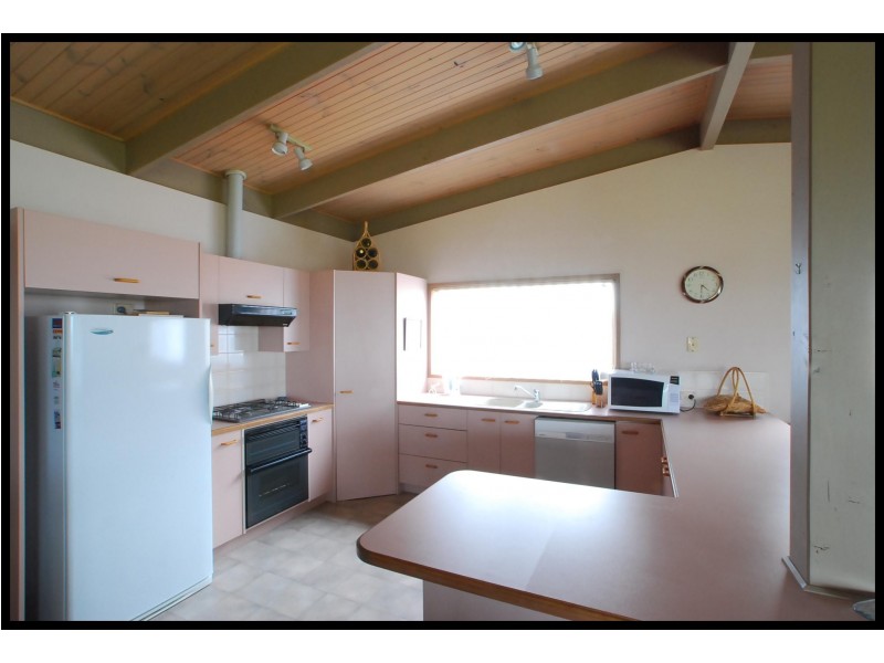 50 Victoria Parade, Loch Sport VIC 3851