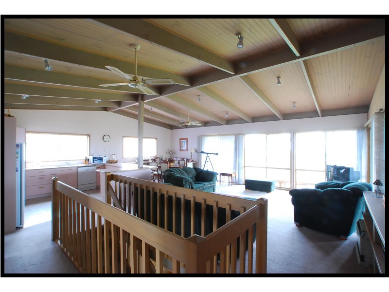 50 Victoria Parade, Loch Sport VIC 3851