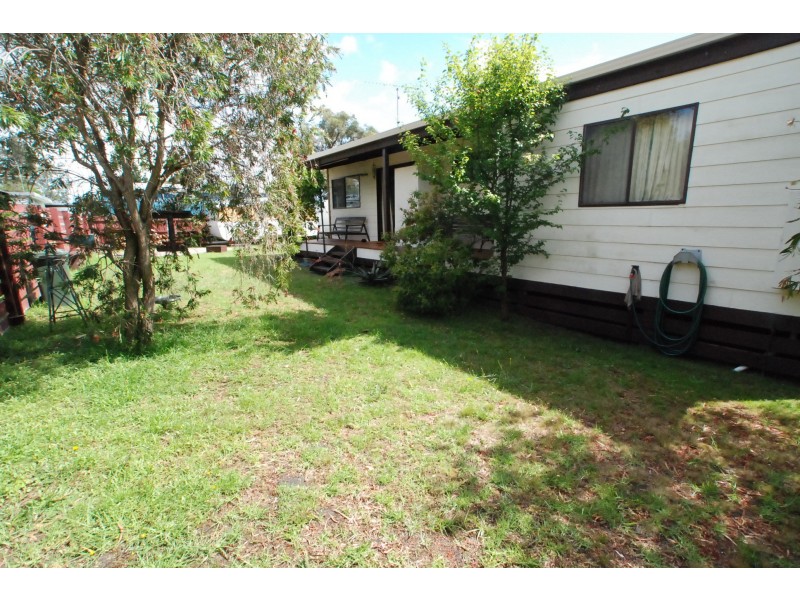 37 Governement Road, Loch Sport VIC 3851