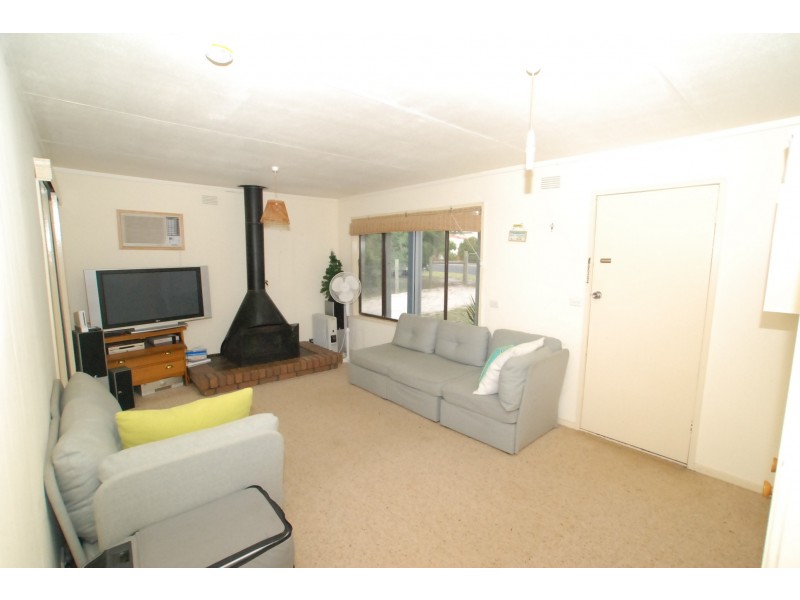 44 National Park Road, Loch Sport VIC 3851