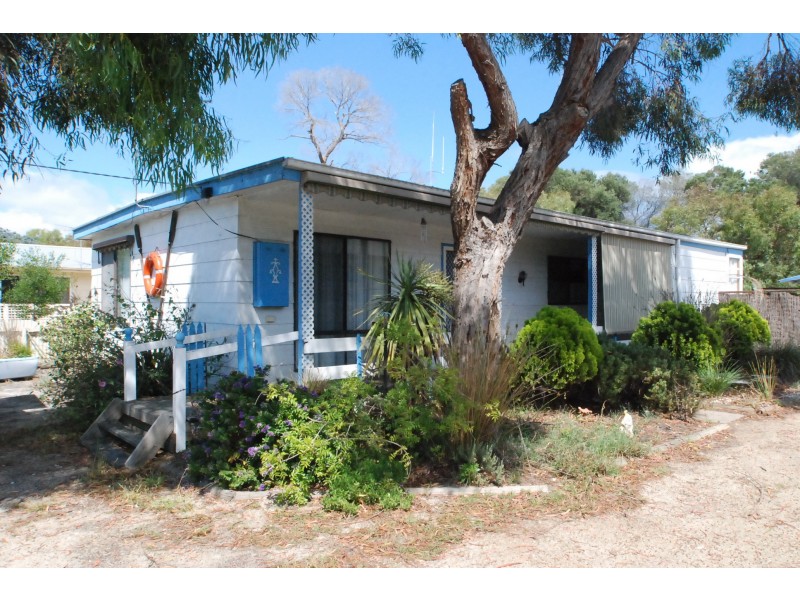 119 National Park Road, Loch Sport VIC 3851