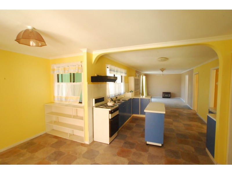 119 National Park Road, Loch Sport VIC 3851