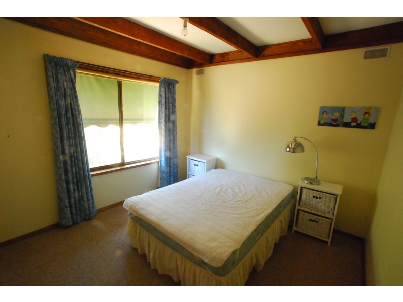 53 Toorak Avenue, Loch Sport VIC 3851