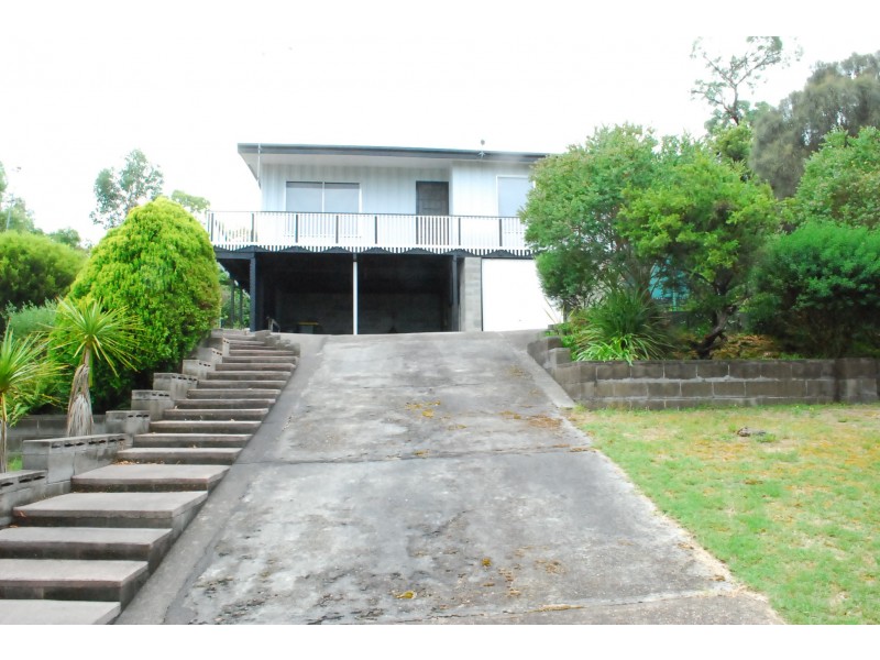 327 National Park Road, Loch Sport VIC 3851