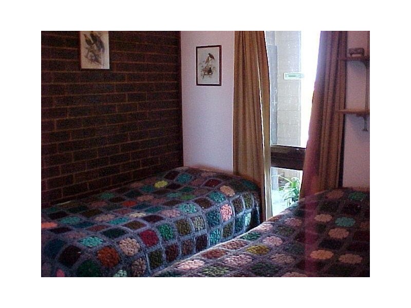 77 Wattle Grove, Loch Sport VIC 3851