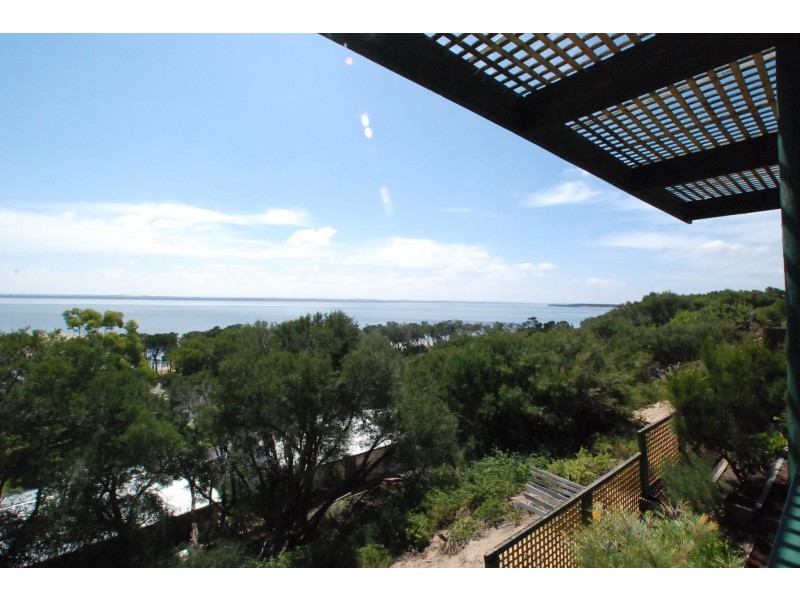 169-171 National Park Road, Loch Sport VIC 3851