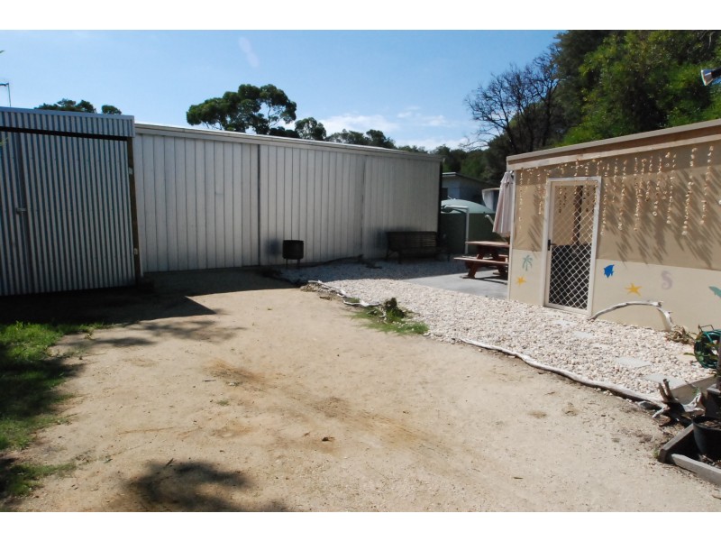 10 Cove Street, Loch Sport VIC 3851