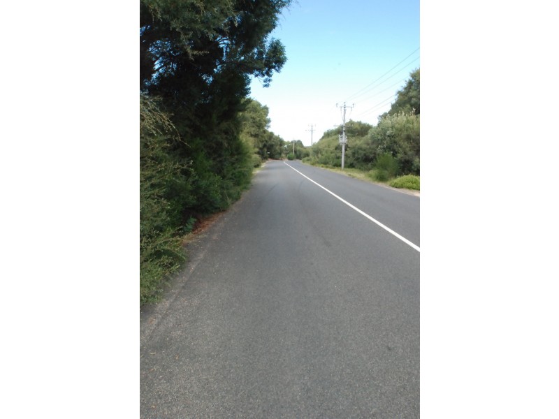 410 National Park Road, Loch Sport VIC 3851