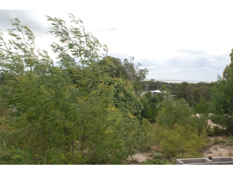 27 Wattle Grove, Loch Sport VIC 3851