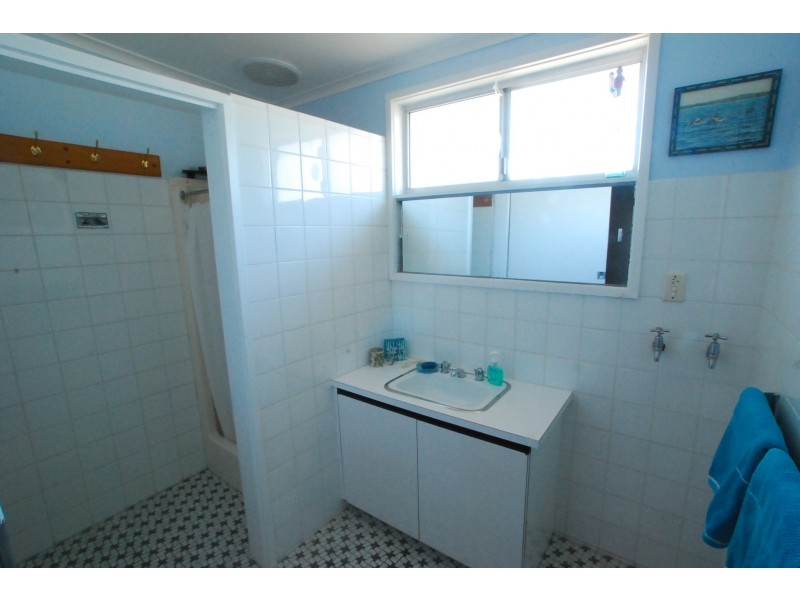 41 Victoria Street, Loch Sport VIC 3851