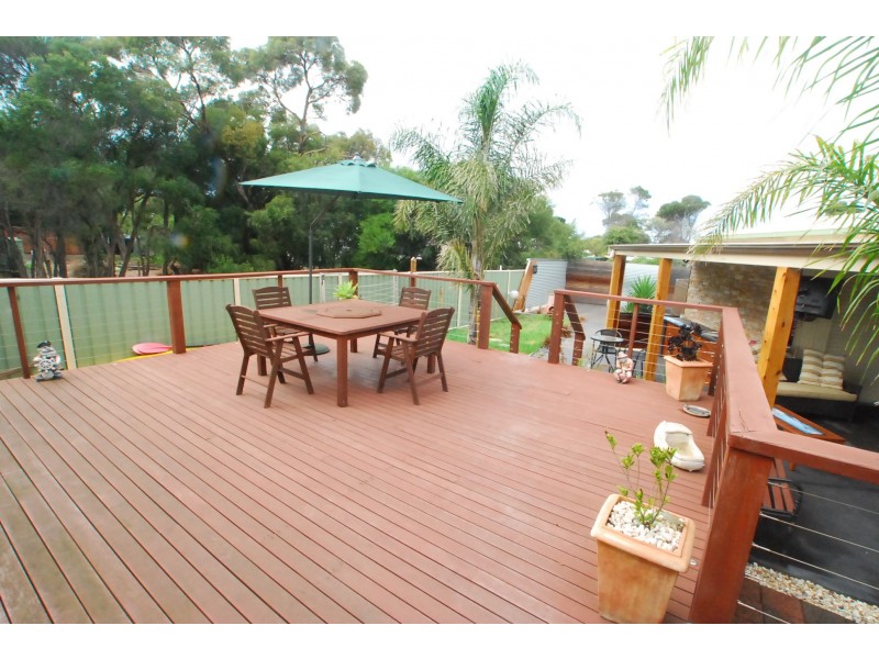 19 Thriptomene Street, Loch Sport VIC 3851