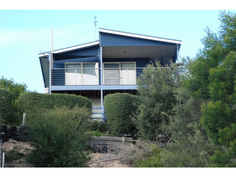 39 Pelican Street, Loch Sport VIC 3851