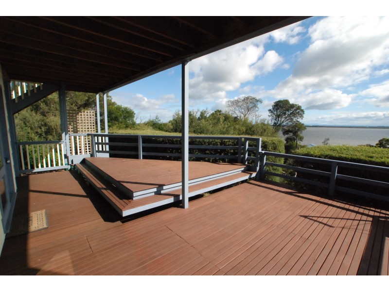 39 Pelican Street, Loch Sport VIC 3851