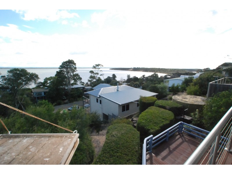 39 Pelican Street, Loch Sport VIC 3851