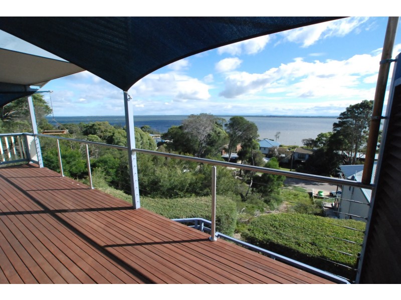 39 Pelican Street, Loch Sport VIC 3851
