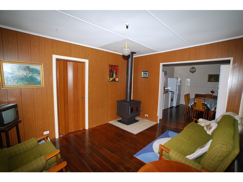 70 National Park Road, Loch Sport VIC 3851