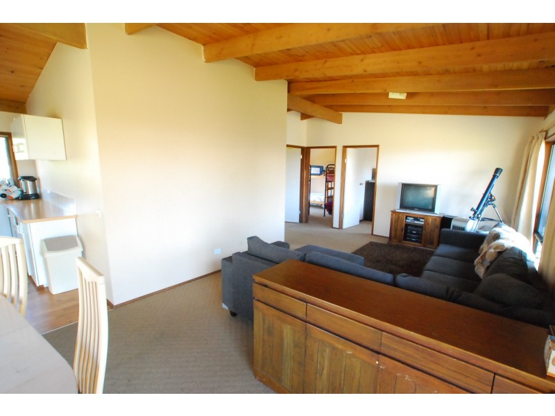 9 Simon Court, Loch Sport VIC 3851