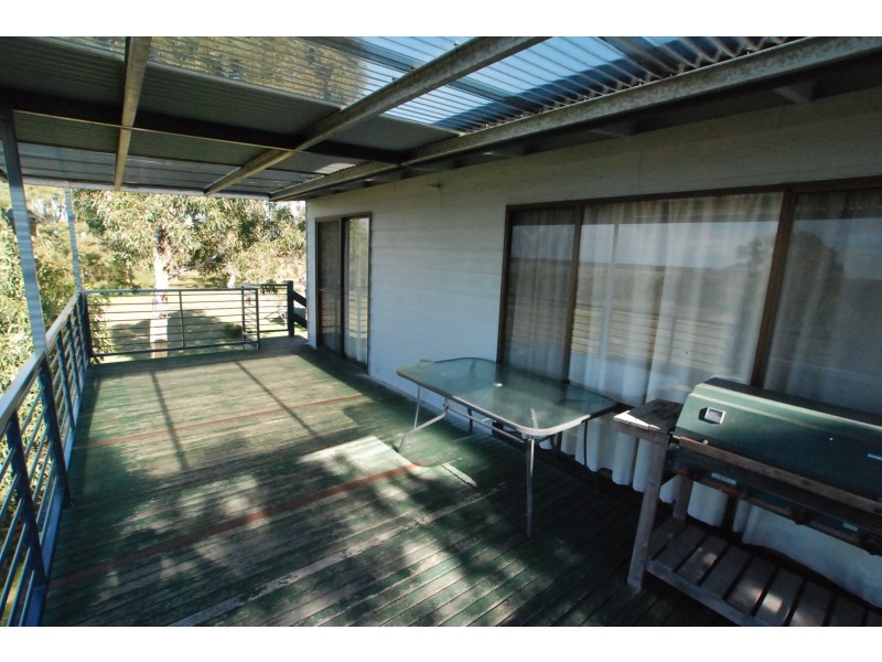 9 Simon Court, Loch Sport VIC 3851