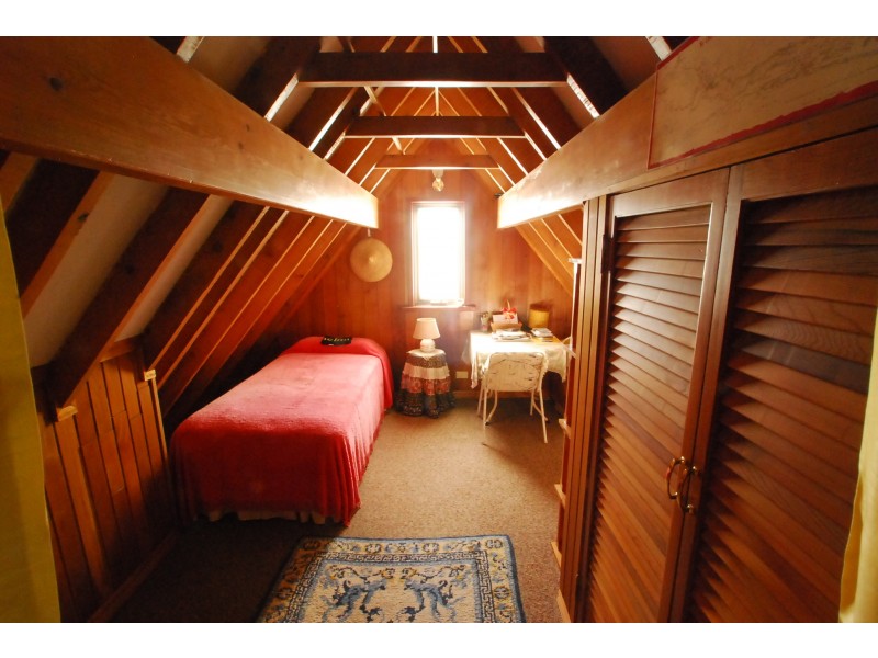 42 Seagull Drive, Loch Sport VIC 3851