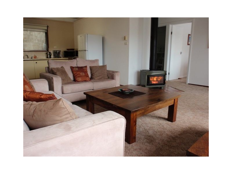 41 Seagull Drive, Loch Sport VIC 3851
