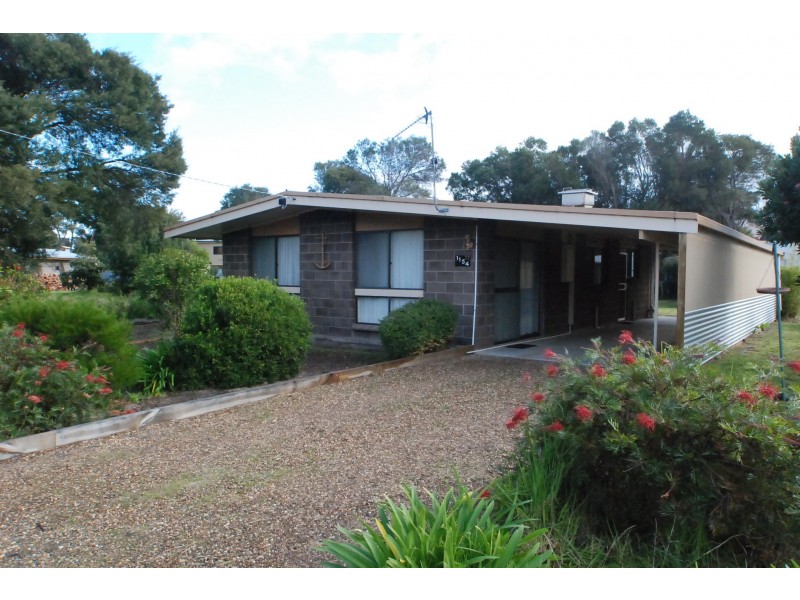 77 Victoria Street, Loch Sport VIC 3851