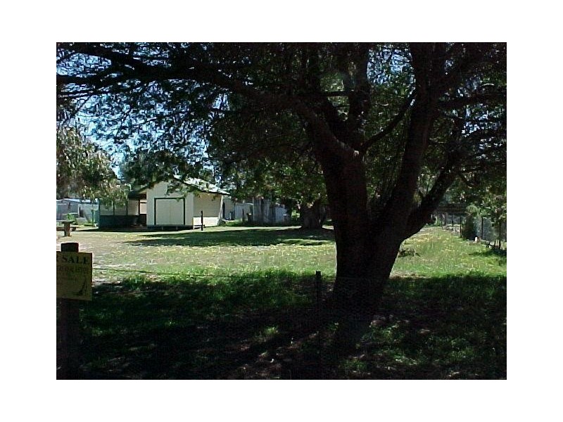 Sanctuary Road, Loch Sport VIC 3851