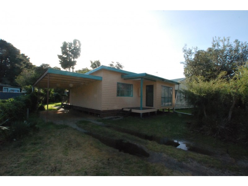 3 Sandra Court, Loch Sport VIC 3851