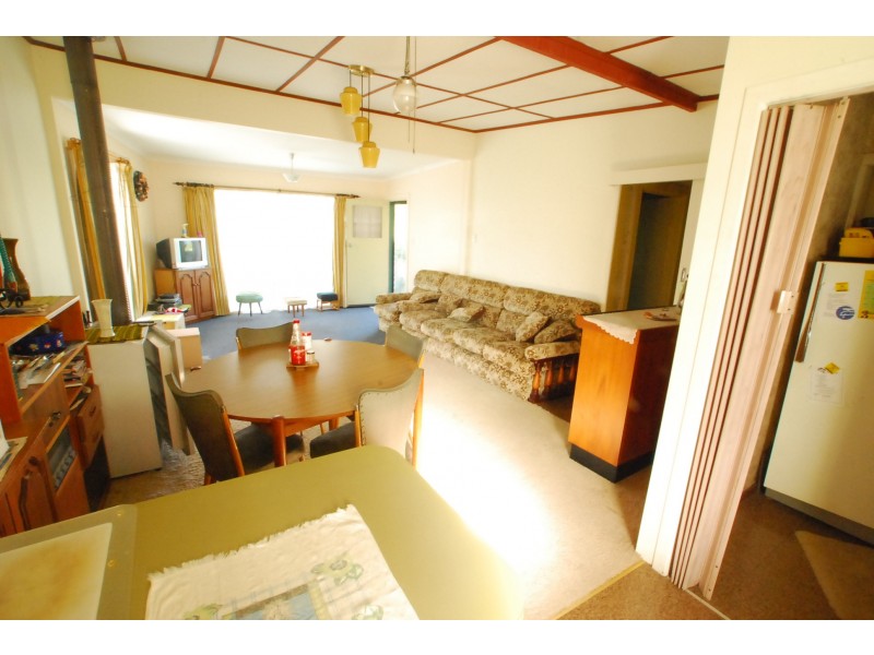 3 Sandra Court, Loch Sport VIC 3851