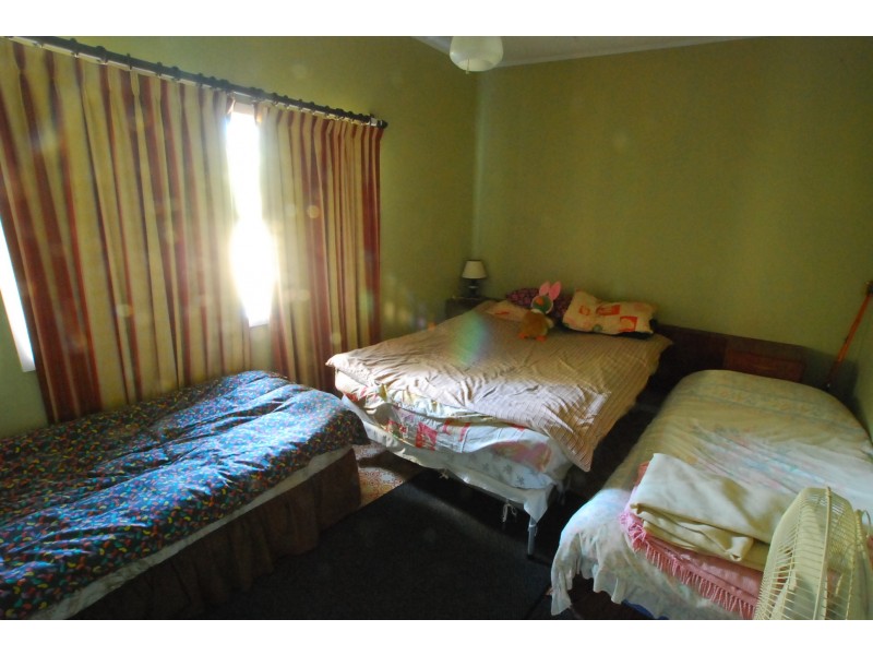 3 Sandra Court, Loch Sport VIC 3851