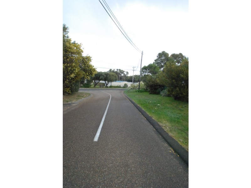 56 Banksia Street, Loch Sport VIC 3851