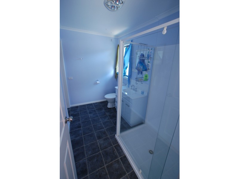 72 Toorak Avenue, Loch Sport VIC 3851