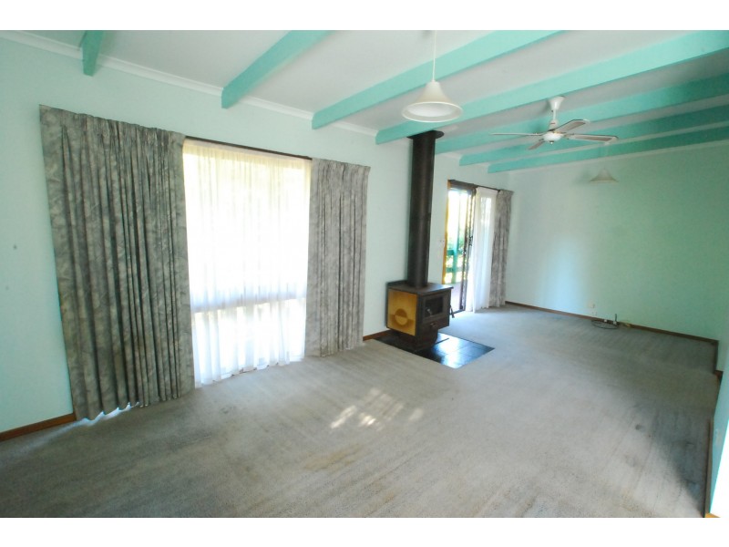 46 Kangaroo Street, Loch Sport VIC 3851