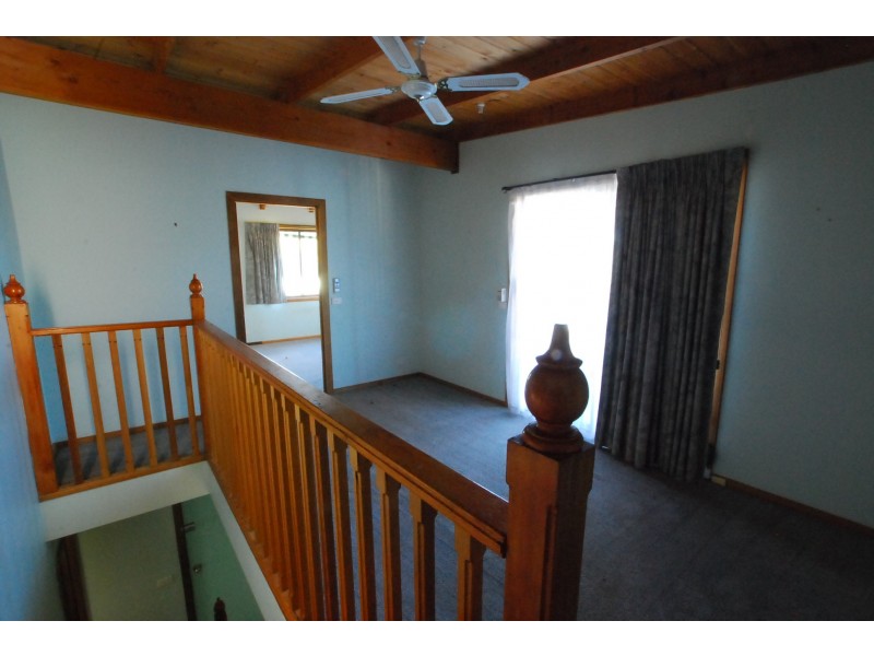 46 Kangaroo Street, Loch Sport VIC 3851