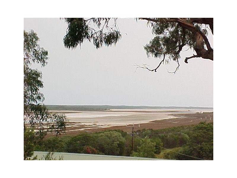 40-42-44 Wallaby Street, Loch Sport VIC 3851