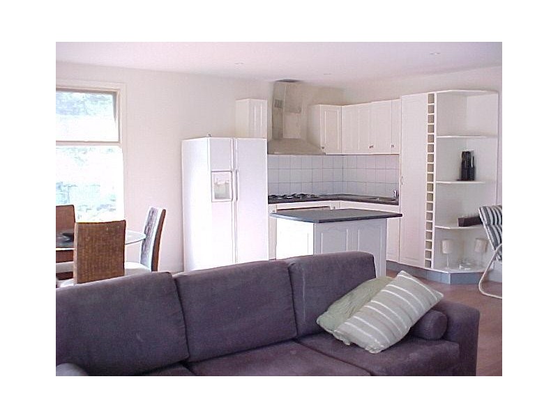 30 Victoria Street, Loch Sport VIC 3851