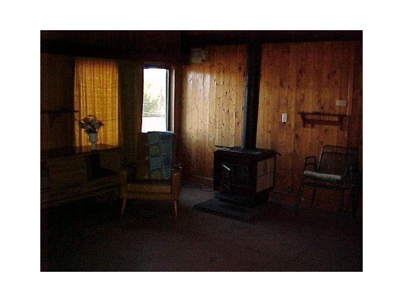 43 Centre Road, Loch Sport VIC 3851