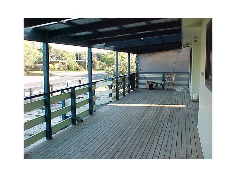 153 National Park Road, Loch Sport VIC 3851