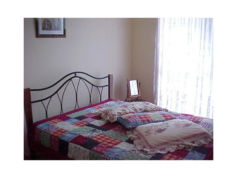 127 Toorak Avenue, Loch Sport VIC 3851