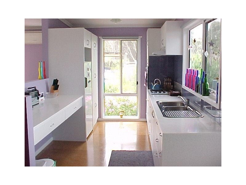 42 Bernadette Avenue, Loch Sport VIC 3851