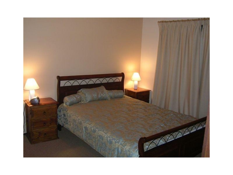 9 Simon Court, Loch Sport VIC 3851