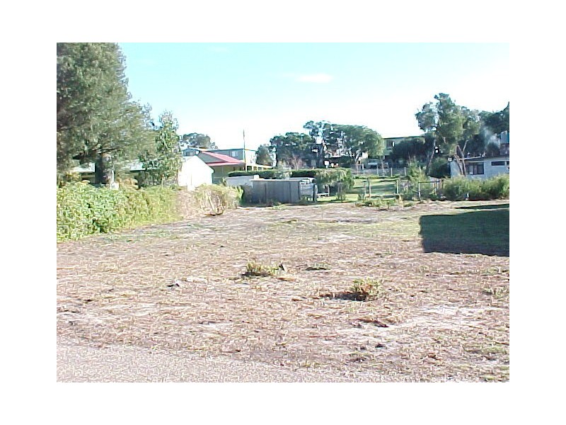 35 Geofrey Avenue, Loch Sport VIC 3851