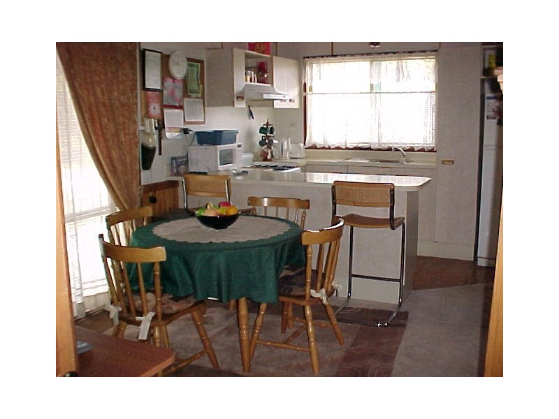 86 Goodlett Avenue, Loch Sport VIC 3851