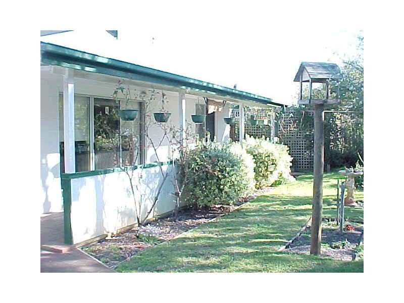 16 Echidna Street, Loch Sport VIC 3851