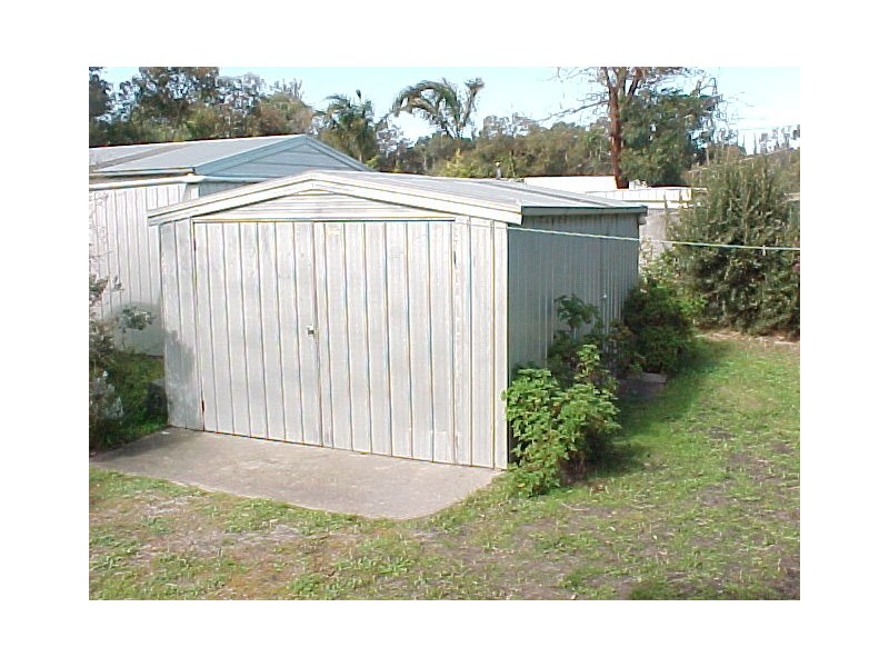 84-86 Campbell Street, Loch Sport VIC 3851