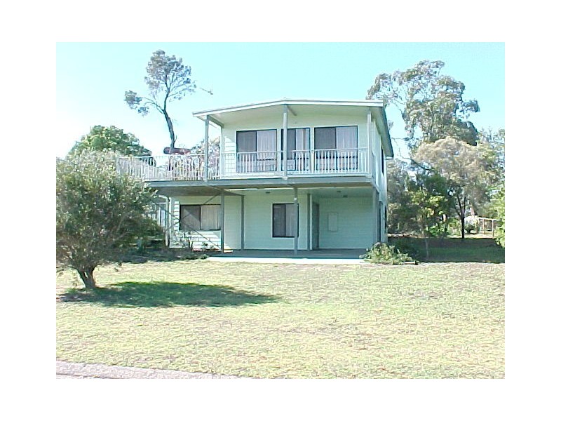 8 Toorak Avenue, Loch Sport VIC 3851