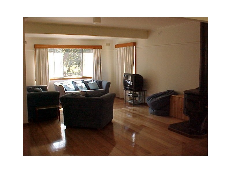 7 Caldwell Street, Loch Sport VIC 3851