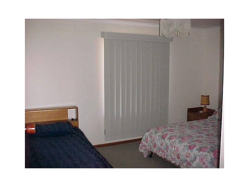 15 Wattle Grove, Loch Sport VIC 3851