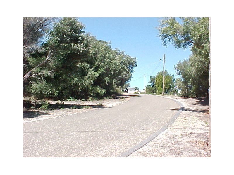 24 Goodlett Avenue, Loch Sport VIC 3851