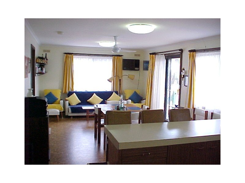 14 Banksia Street, Loch Sport VIC 3851