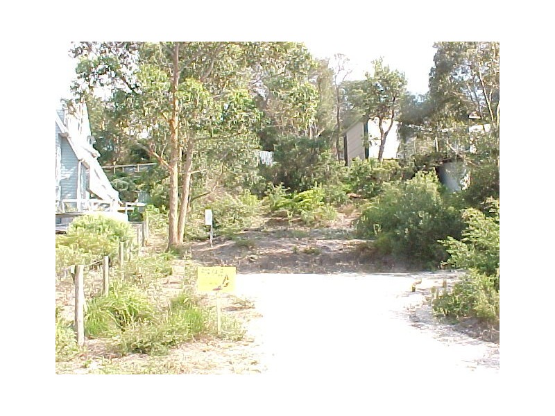 83 Toorak Avenue, Loch Sport VIC 3851